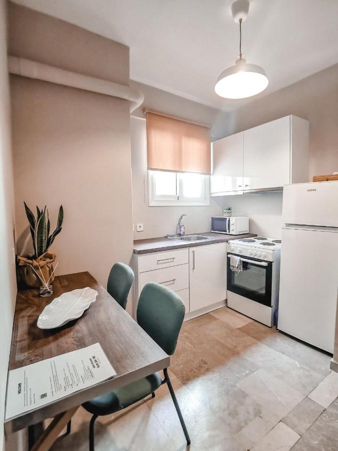 Tip Top Apartment Chalkida Exterior photo